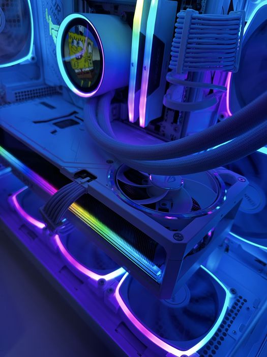 NOVO!! PC Gaming ULTRA POTENTE RTX 5080 - Ryzen 9 9950X3D