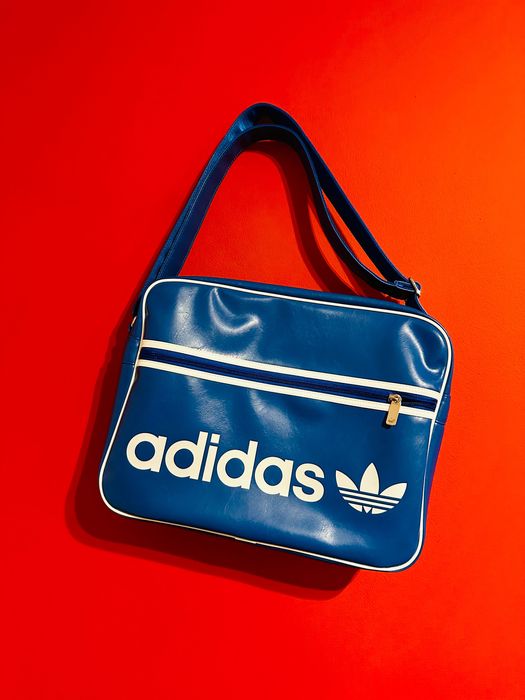 Vendo mala Adidas nova