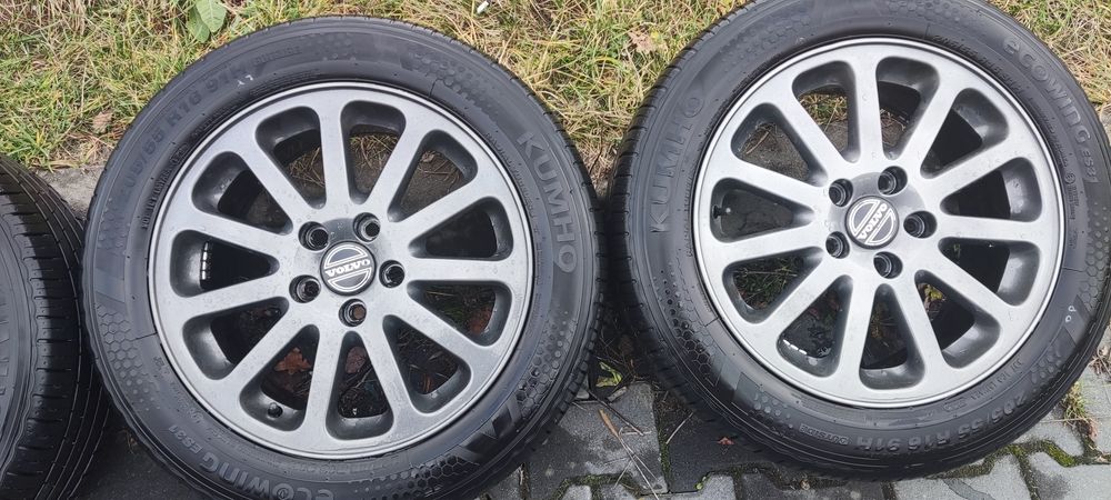 Felgi oryginalne aluminiowe volvo 16 cali
