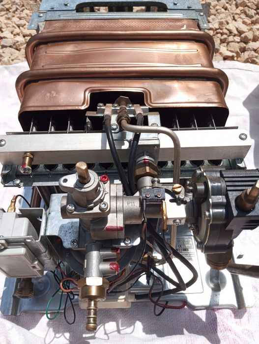 Esquentador inteligente Delta gás de garrafa