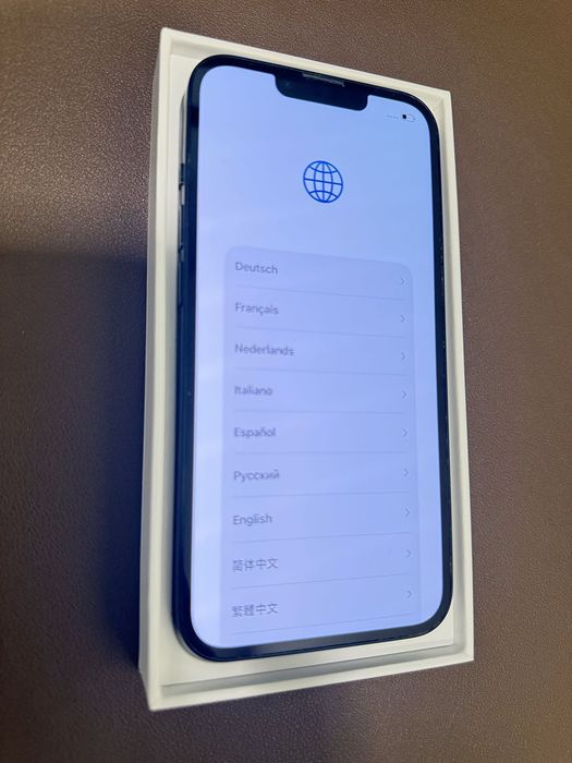 iPhone 13 (128GB) - Azul meia noite