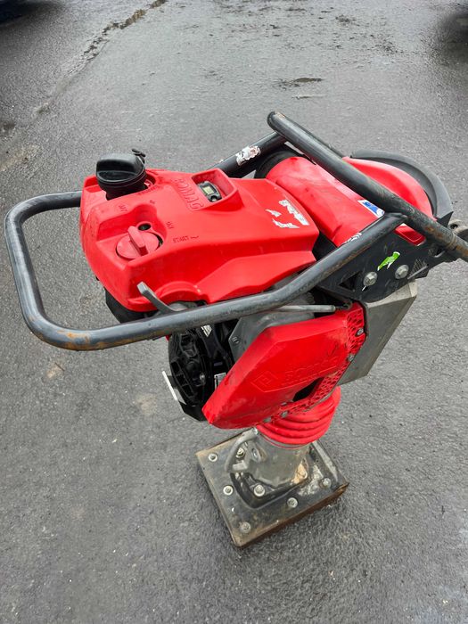 Skoczek, ubijak, stopa wibracyjna BOMAG BT 65