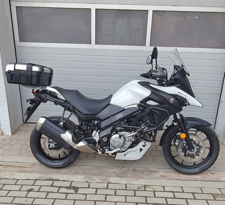 Suzuki V-STROM 650