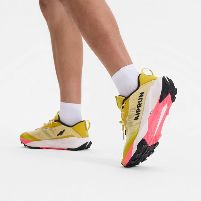 Sapatilhas de Trail Running Homem Kipsummit Amarelo