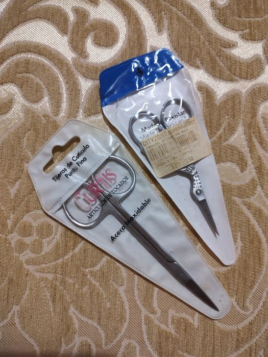 Ножиці манікюрні/педикюрні.
Нові. Не користувалася, бо шукала для куті