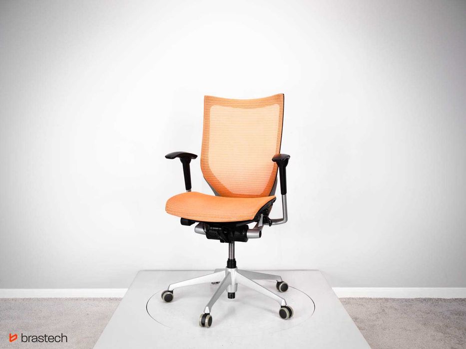 Fotel ergonomiczny Okamura CP Baron DARMOWA DOSTAWA Poleasingowy