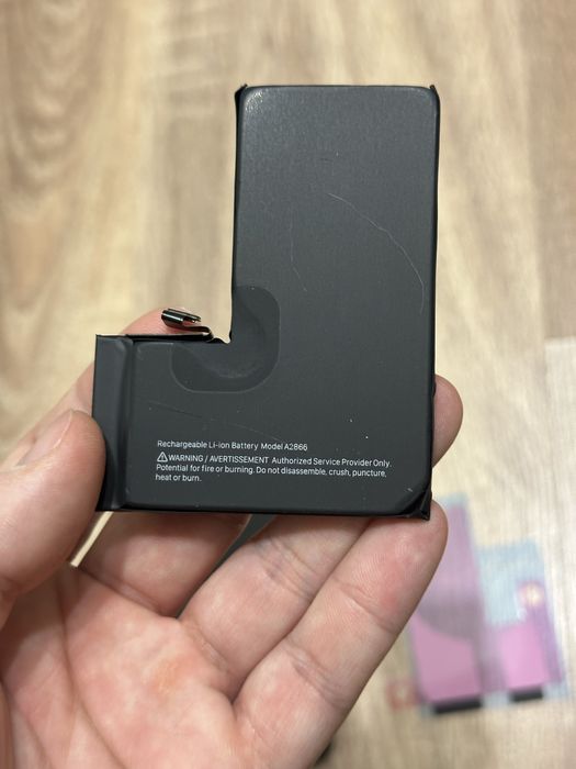 Акумлятор iPhone 13 Pro