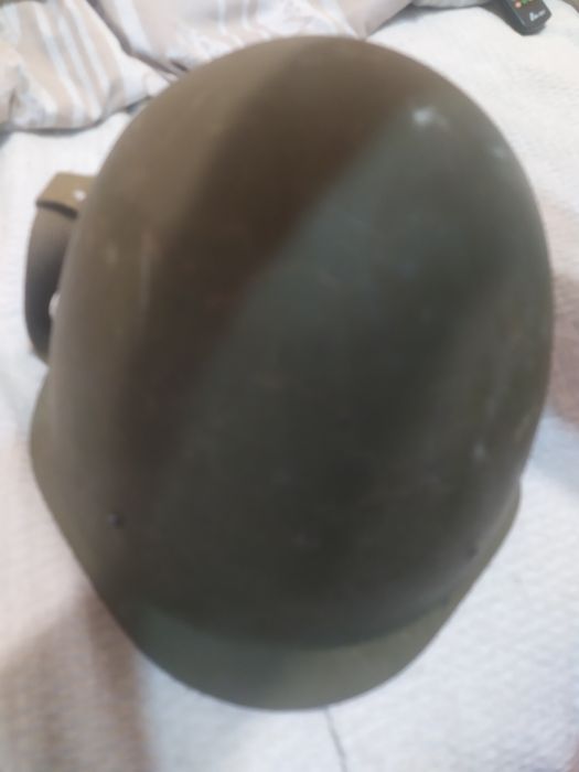 Продам каску советскую