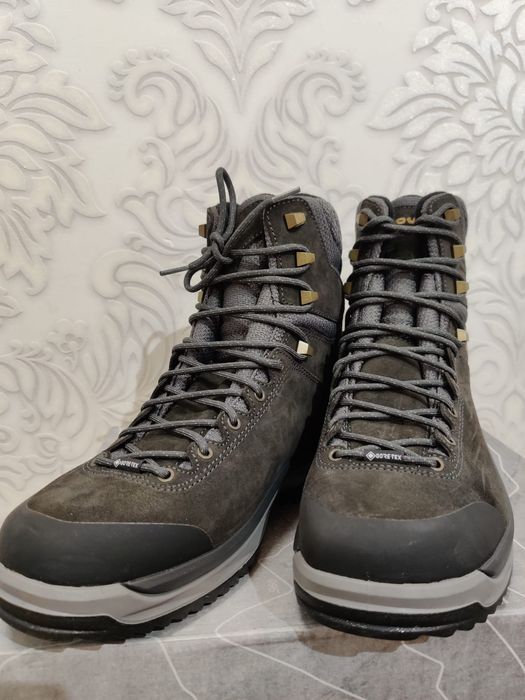Buty trekkingowe górskie lowa vibram gore tex rozmiar 42
