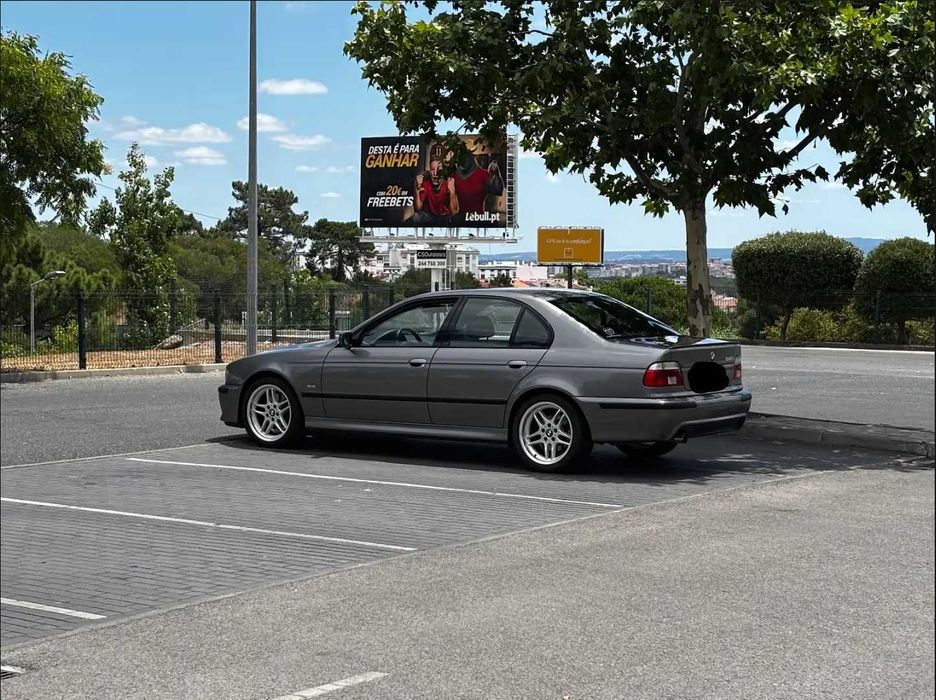 BMW 540i M Sport - e39