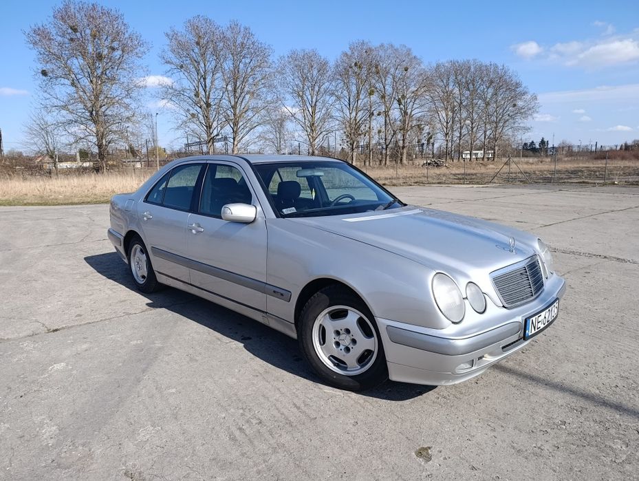 Mercedes Benz w210 2.2cdi 143km