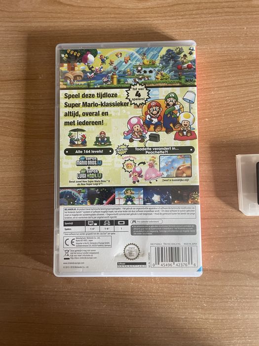 New Super Mario Bros U Deluxe - Jogo Nintendo Switch