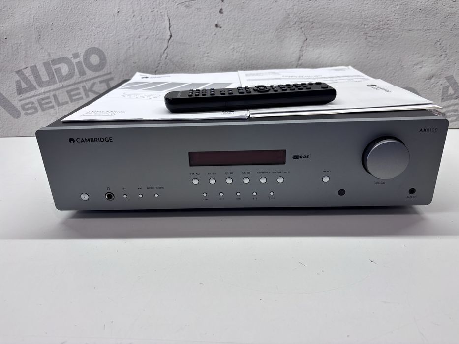 Cambridge Audio CXR100  wzmacniacz stero