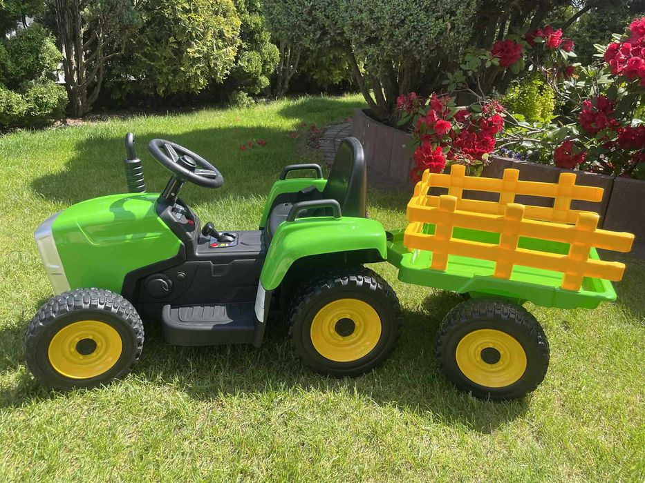 Traktor na akumulator z Przyczepką Pilot 137cm 12V Miękkie koła EVA