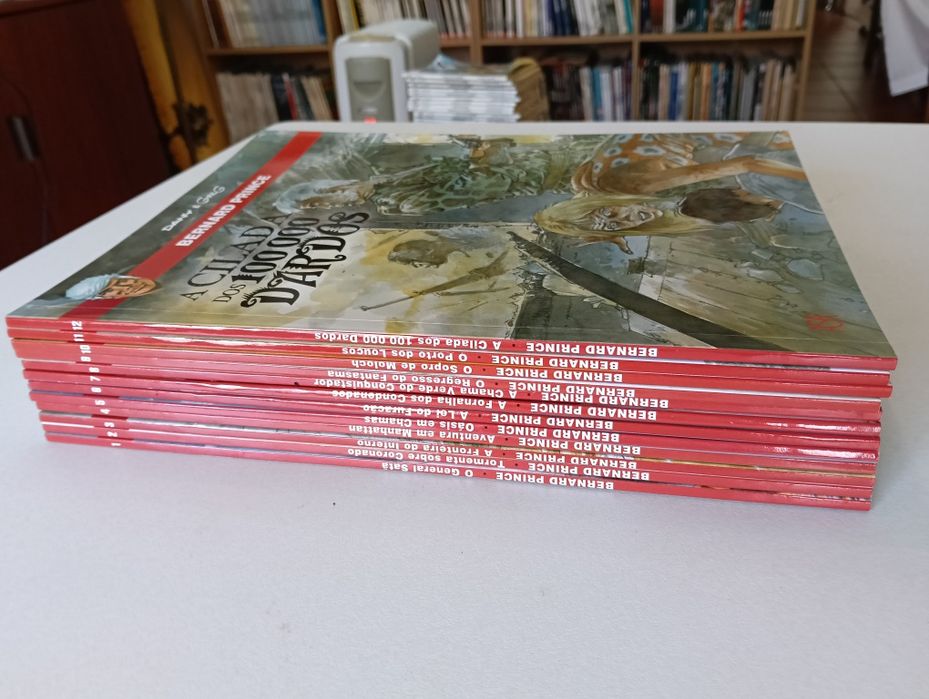 52  Livros A4 Herman, Jeremiah, Bois-maury, Bernard Prince, Comanche..