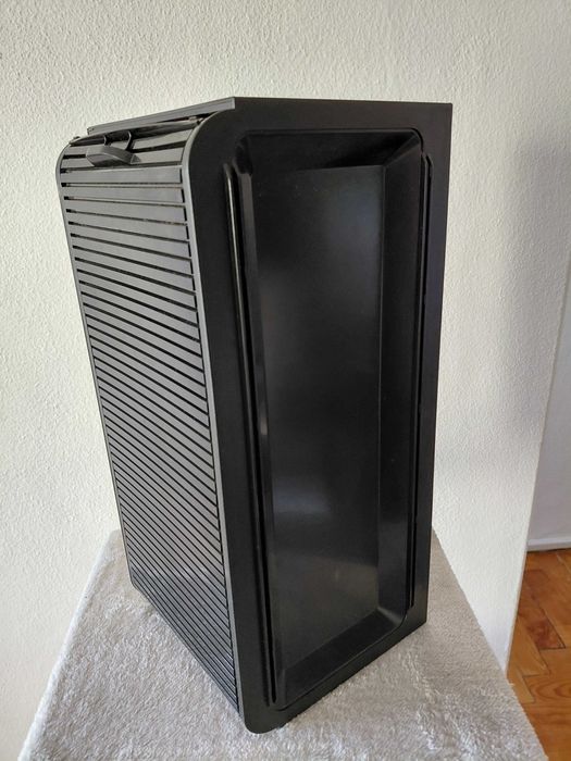 Porta CDs preto em plástico