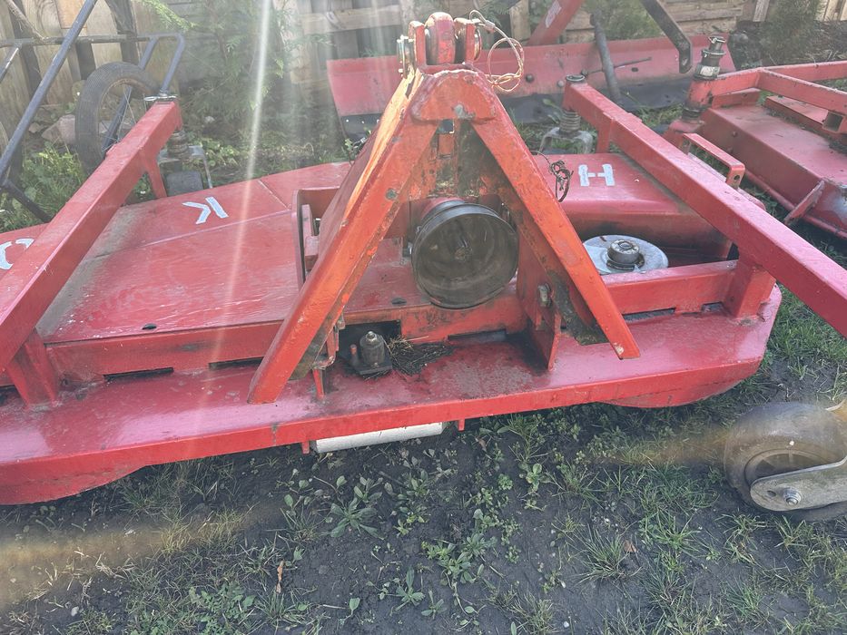 Kosiarka pielęgnacyjna na przedni TUZ na wałek HAKO trójkąt