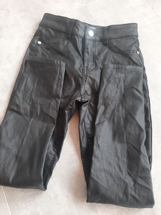 Spodnie woskowane dla dziewczynki 146cm