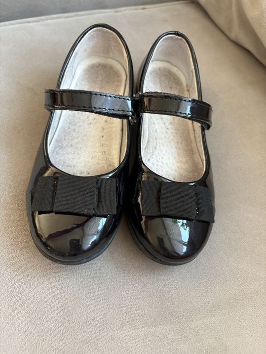 Kornecki lakierki skorzane buty wizytowe  baleriny balerinki czarne 30