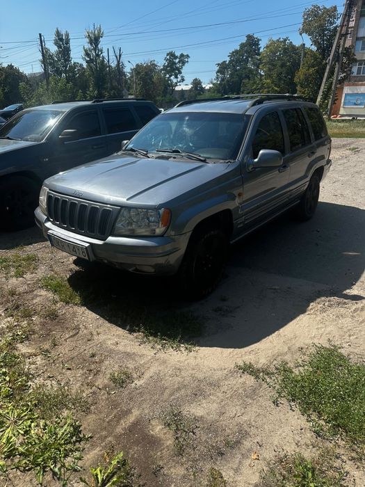 Продам автомобіль Jeep