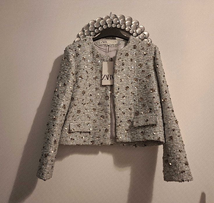 Nowa srebrna z cekinami marynarka Zara w rozmiarze XL