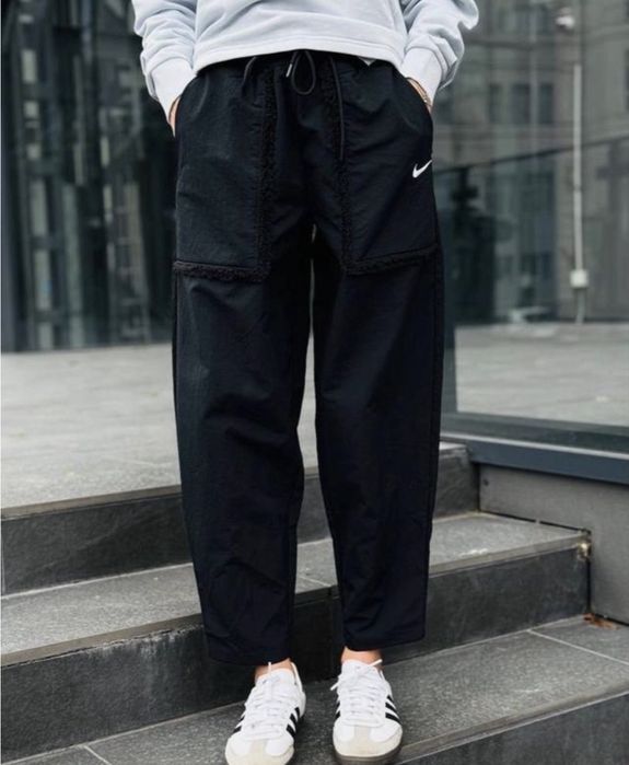 Штани nike шерп  ,xs,s