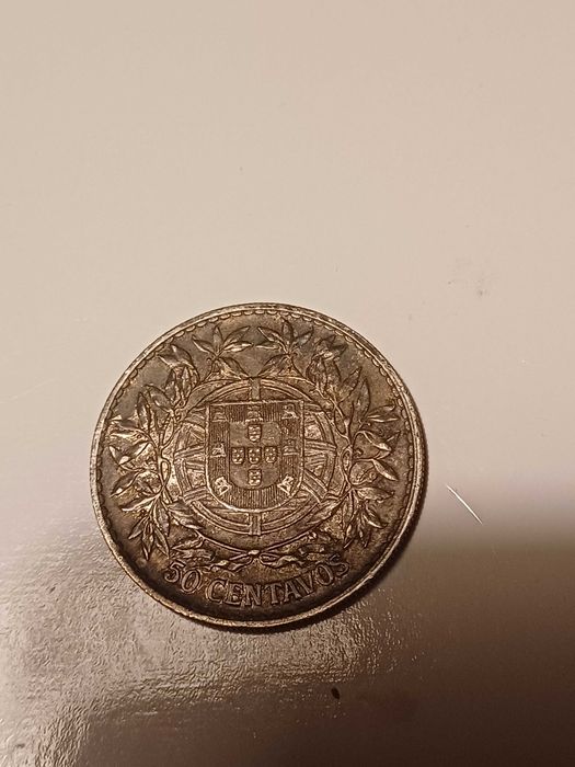 Modeda com 112 anos em muito bom estado