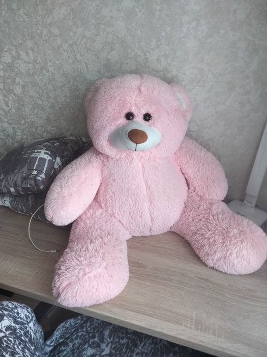 Продается большой медведь