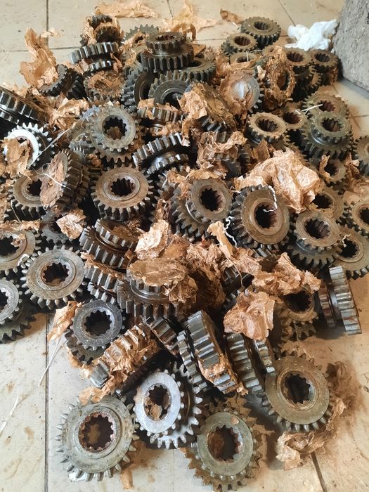 Шестерни роздатки уаз 452.469 нові