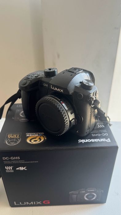 Máquina Fotográfica LUMIX DC-GH5