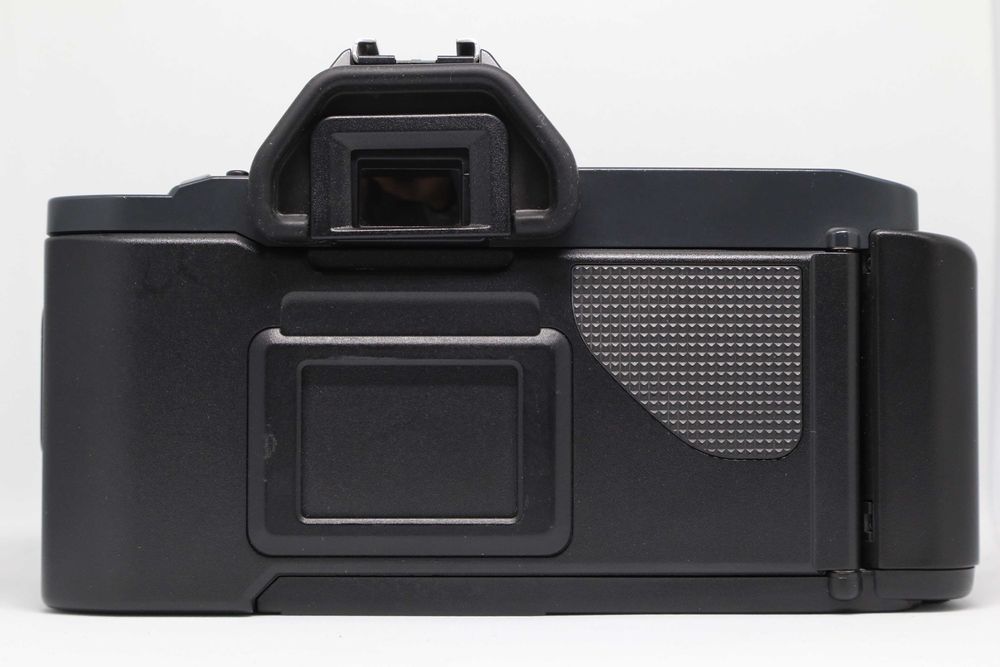 SLR Canon T70 + Canon FD 50mm 1:1.8 (100% funcionais)