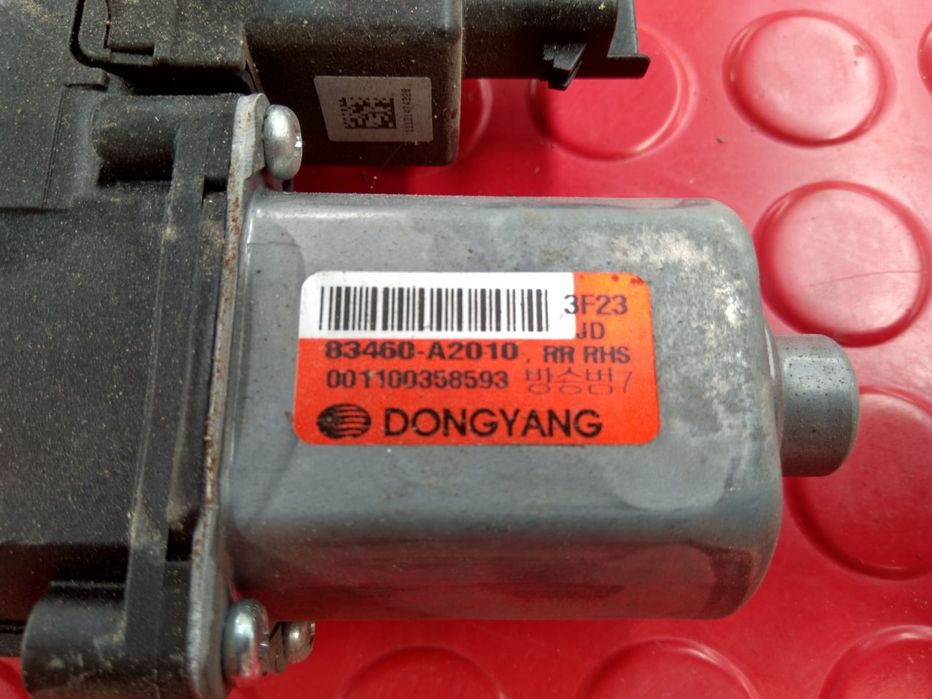 Motor Elevador Tras Dir - 83460-A2010 / 83460A2010 - KIA CEE'D (JD)