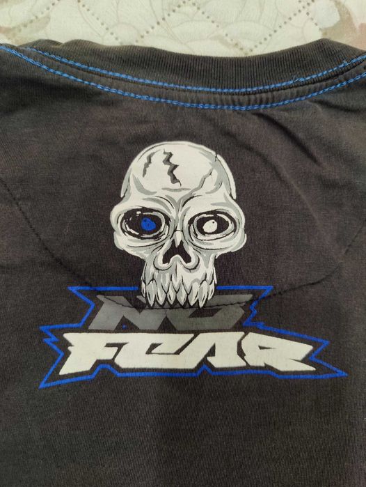 T-shirt No Fear tam. M/L em excelente estado