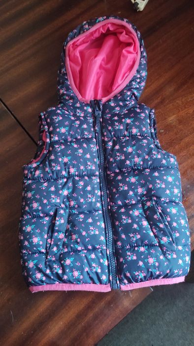 Дитячий комбінезон та жилетка