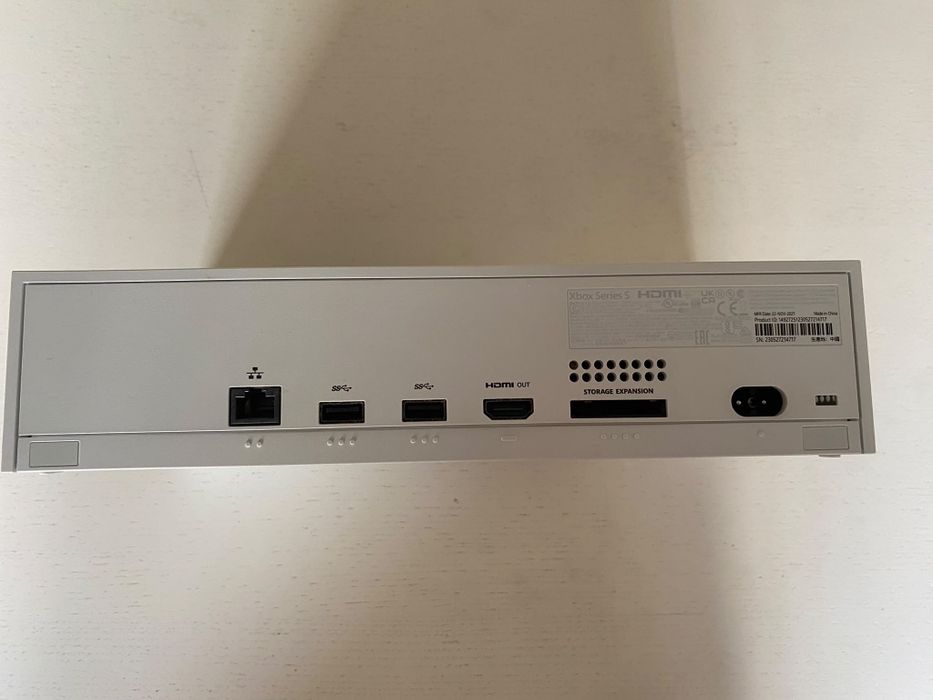 Xbox series s 512gb - 2 comandos