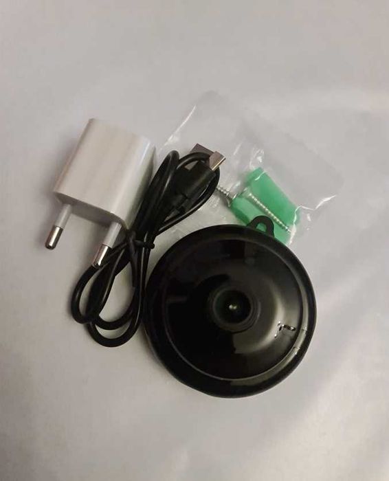 Mini kamera szpiegowska - podgląd na żywo