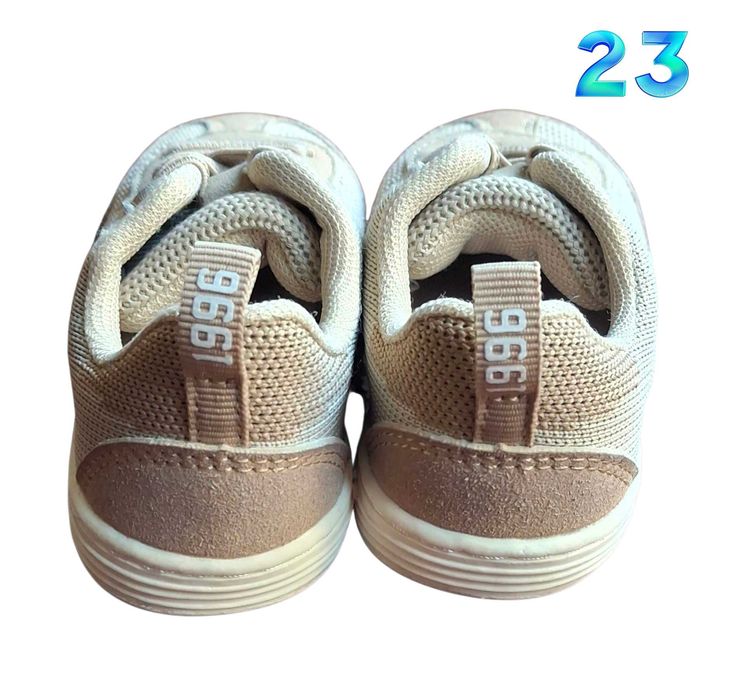 Sapatilhas Bege Zippy 23