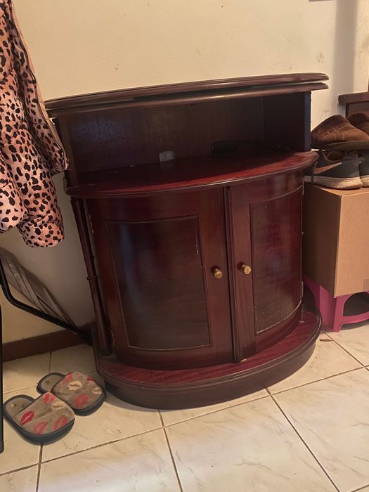 Móvel Hall de entrada em Madeira Maciça