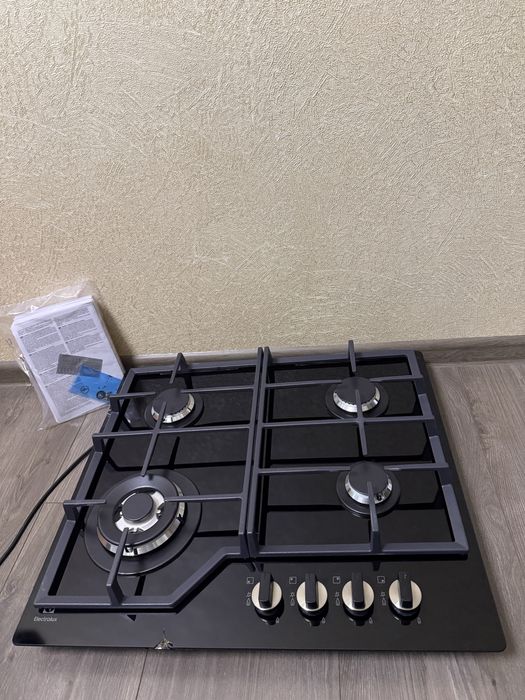 Продам Варочную поверхность ELECTROLUX