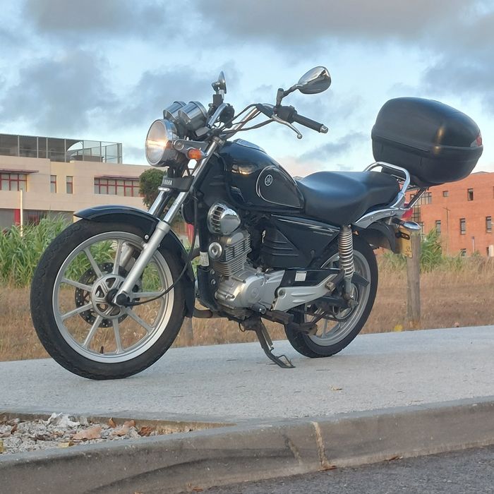 Yamaha YBR 125 Custom