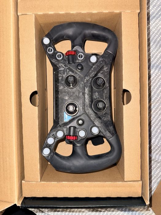 Kierowicna Simcube alfa GT neo