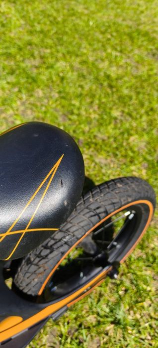 Rowerek biegowy Lionelo Bart air lekki pompowane koła