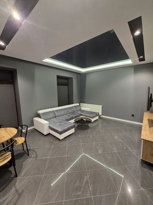 Apartament w centrum z jacuzzi , prywatny parking, 3-pokojowe   klimat