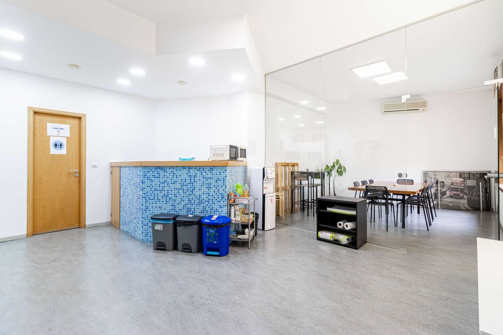 Espaço Comercial Premium no Porto / 343m² / 2 Estacionamentos / 2 frentes / Excelente potencial