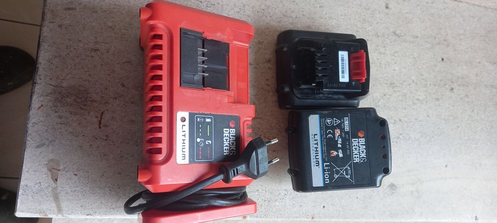 Carregado baterias BLACK DECKER