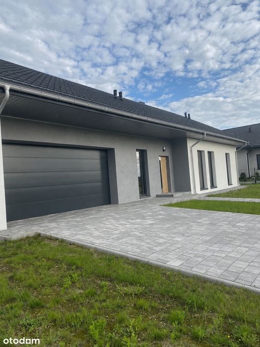 Dom Wolnostojący, jednorodzinny/Antresola /garaż 2 auta/DUŻA działka