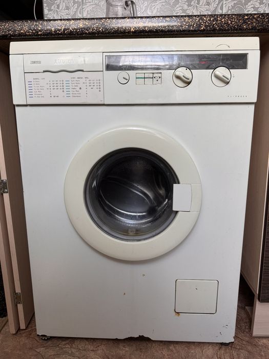 Продається пральна машина Zanussi