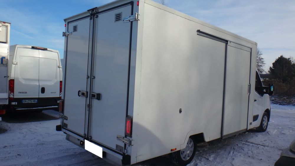 Renault Master  MASTER IV kontener niskopodwoziowy 2021 klima LED kamera cofania ładny