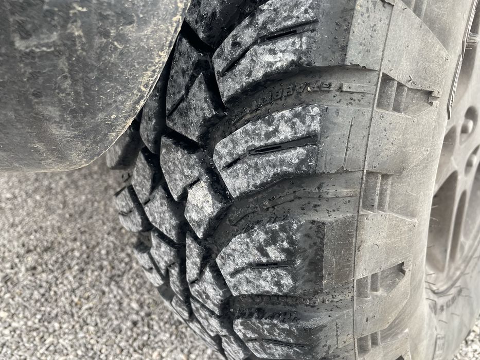 Jeep grand cherokee wj /bez rdzy/opony terenowe