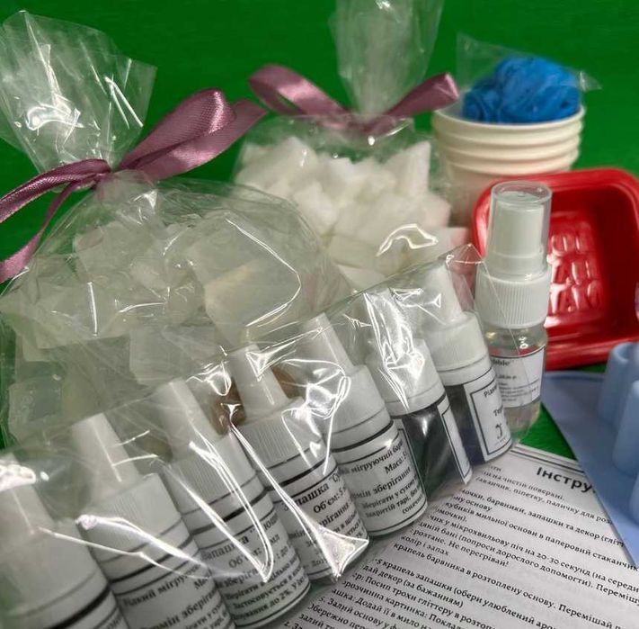 Набір для миловаріння - чарівна лабораторія мила